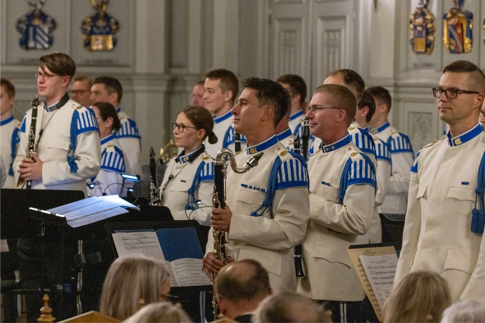 Kaartin soittokunta esiintyy Ritarihuoneella